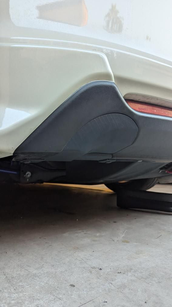 06-08 TSX A-Spec Rear Lip Exhaust Plug